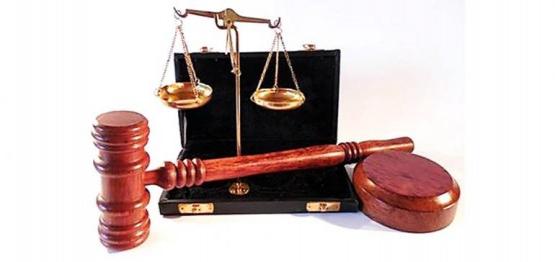 judge's hammer and gavel and scales of justice